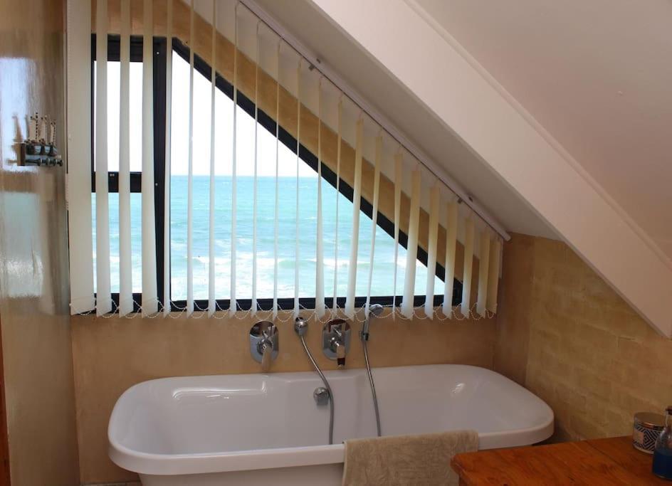 Baby Whale Bliss - Beachfront House Witsand Eksteriør billede